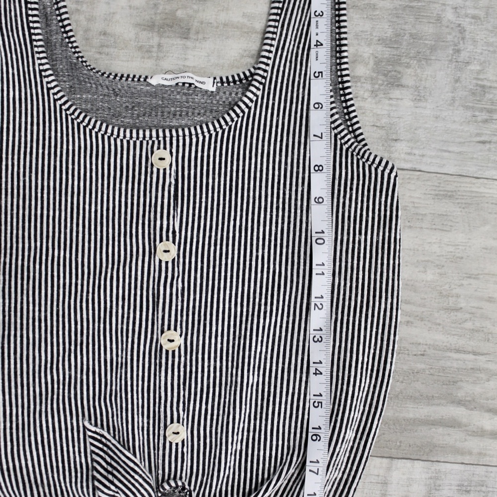 Cute Ribbed Pin Stripe Tank - Picture 6 of 7